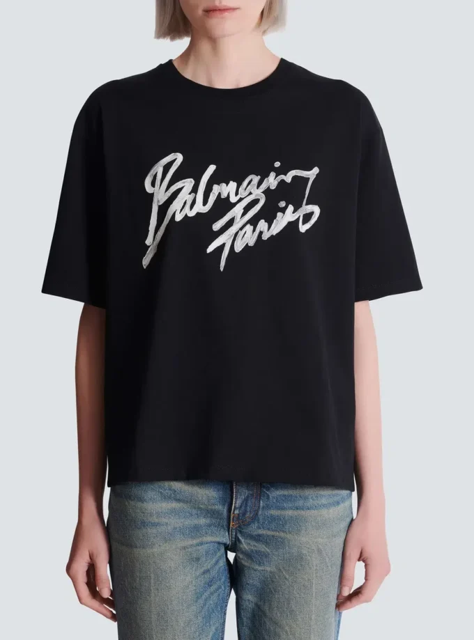 Kastiges T-Shirt mit Balmain Paris Brush-Print Kastiges T-Shirt mit Balmain Paris Brush-Print