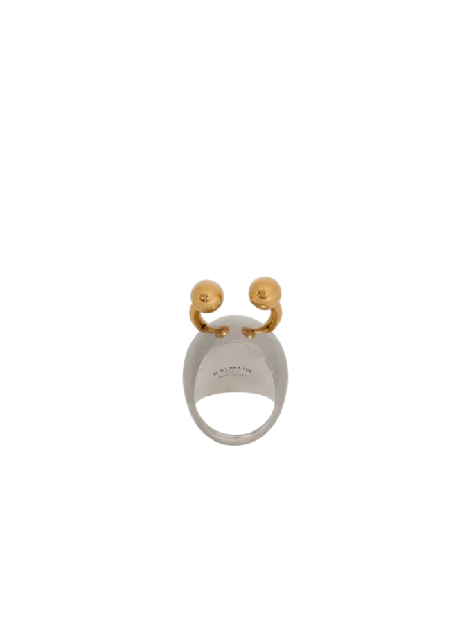 Kugelförmiger Ring mit Durchstich
