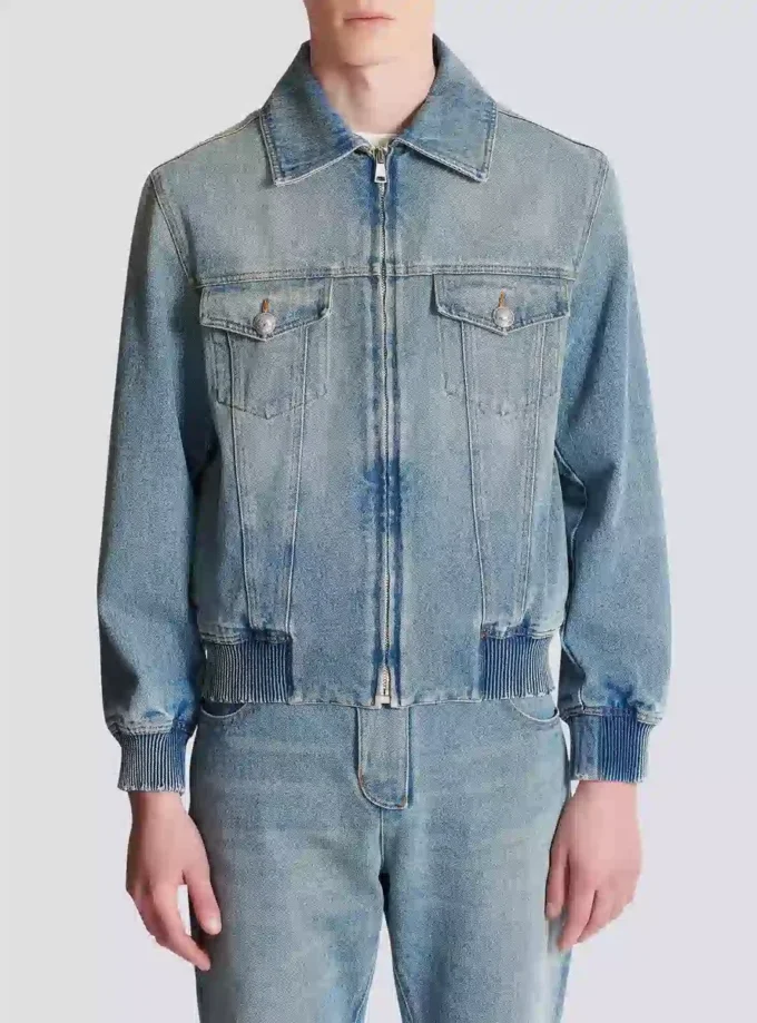 Kurze, gefütterte Jeansjacke Kurze, gefütterte Jeansjacke