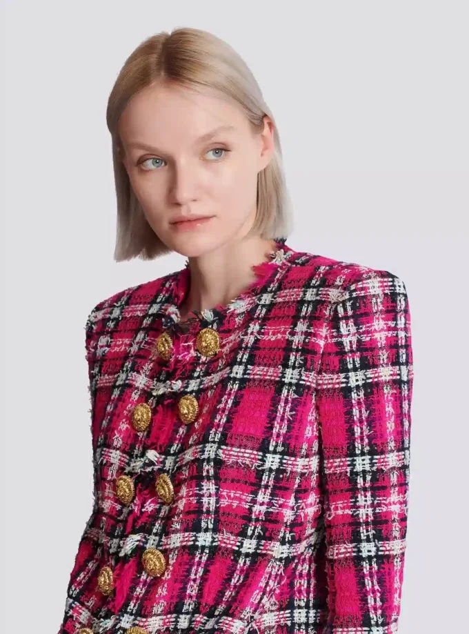Kurze Jacke aus glitzerndem Tweed mit Karomuster Kurze Jacke aus glitzerndem Tweed mit Karomuster