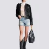 Kurze Jeansshorts mit Rautenmuster Kurze Jeansshorts mit Rautenmuster