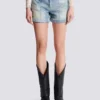 Kurze Jeansshorts mit Rautenmuster Kurze Jeansshorts mit Rautenmuster