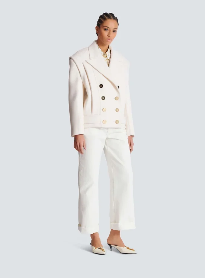 Kurze Reefer-Jacke aus Wolle Kurze Reefer-Jacke aus Wolle