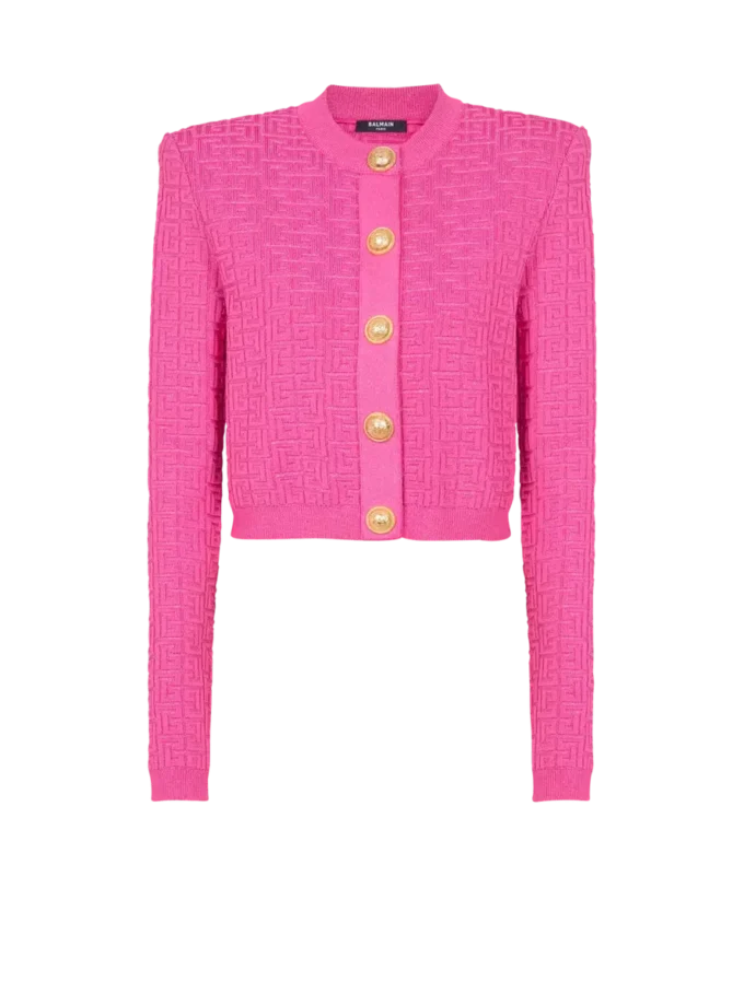 Kurze Strickjacke mit Monogramm Kurze Strickjacke mit Monogramm