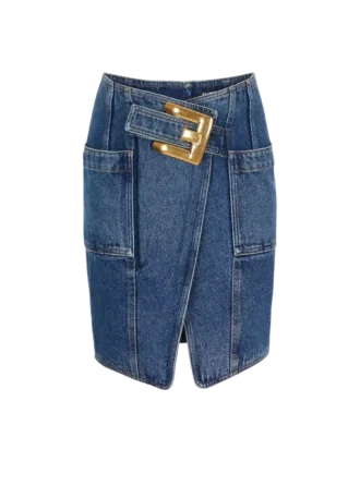 Kurzer Jeansrock mit Gürtel