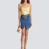 Kurzer Jeansrock mit Gürtel Kurzer Jeansrock mit Gürtel
