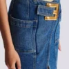 Kurzer Jeansrock mit Gürtel Kurzer Jeansrock mit Gürtel