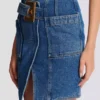 Kurzer Jeansrock mit Gürtel Kurzer Jeansrock mit Gürtel