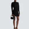 Kurzes ausgestelltes Strickkleid Kurzes ausgestelltes Strickkleid