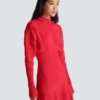 Kurzes ausgestelltes Strickkleid Kurzes ausgestelltes Strickkleid