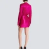 Kurzes, drapiertes Interlock-Jerseykleid Kurzes, drapiertes Interlock-Jerseykleid