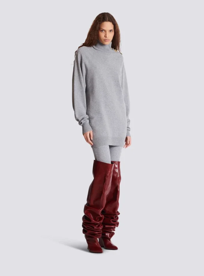 Kurzes Kaschmir-Pulloverkleid Kurzes Kaschmir-Pulloverkleid