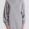 Kurzes Kaschmir-Pulloverkleid Kurzes Kaschmir-Pulloverkleid