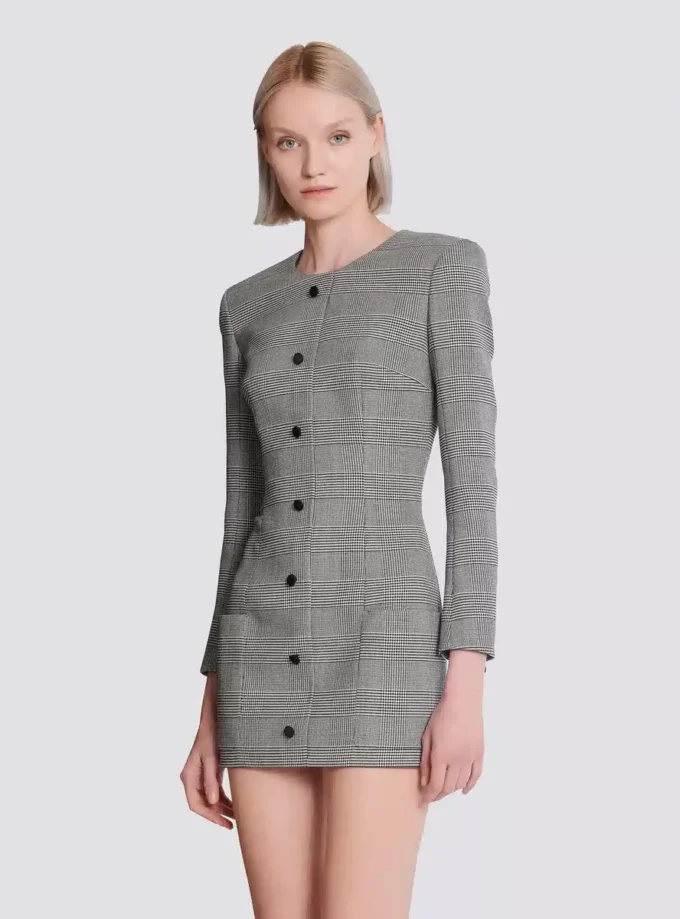 Kurzes Kleid aus Prince-of-Wales-Jacquard Kurzes Kleid aus Prince-of-Wales-Jacquard