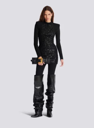Kurzes Paillettenkleid aus Krokodilstrick