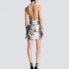 Kurzes Paillettenkleid mit Neckholder Kurzes Paillettenkleid mit Neckholder