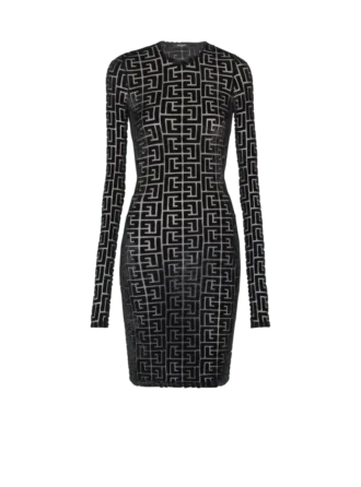 Kurzes Samtkleid mit Monogramm