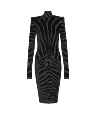 Kurzes Samtkleid mit Zebradruck Kurzes Samtkleid mit Zebradruck