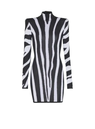 Kurzes Strickkleid mit Zebra-Intarsien