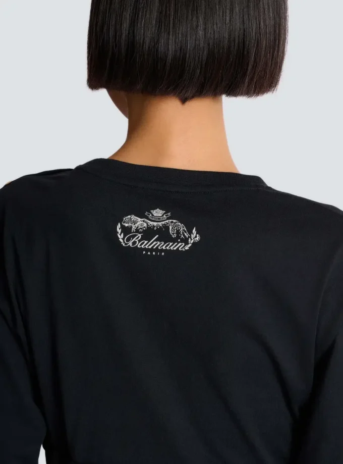 Kurzes T-Shirt mit Krawatte Kurzes T-Shirt mit Krawatte
