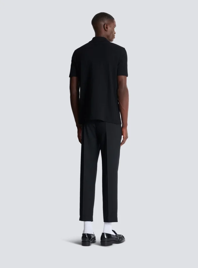 Kurzärmeliges Poloshirt mit Stickerei Kurzärmeliges Poloshirt mit Stickerei