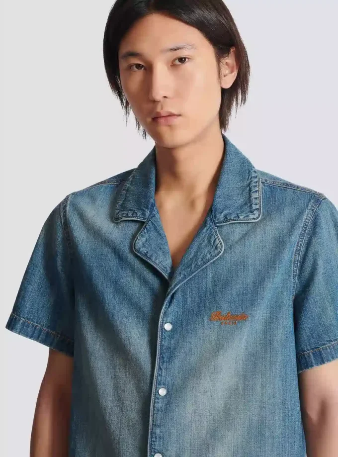 Kurzärmeliges Pyjamahemd aus verwaschenem Denim
