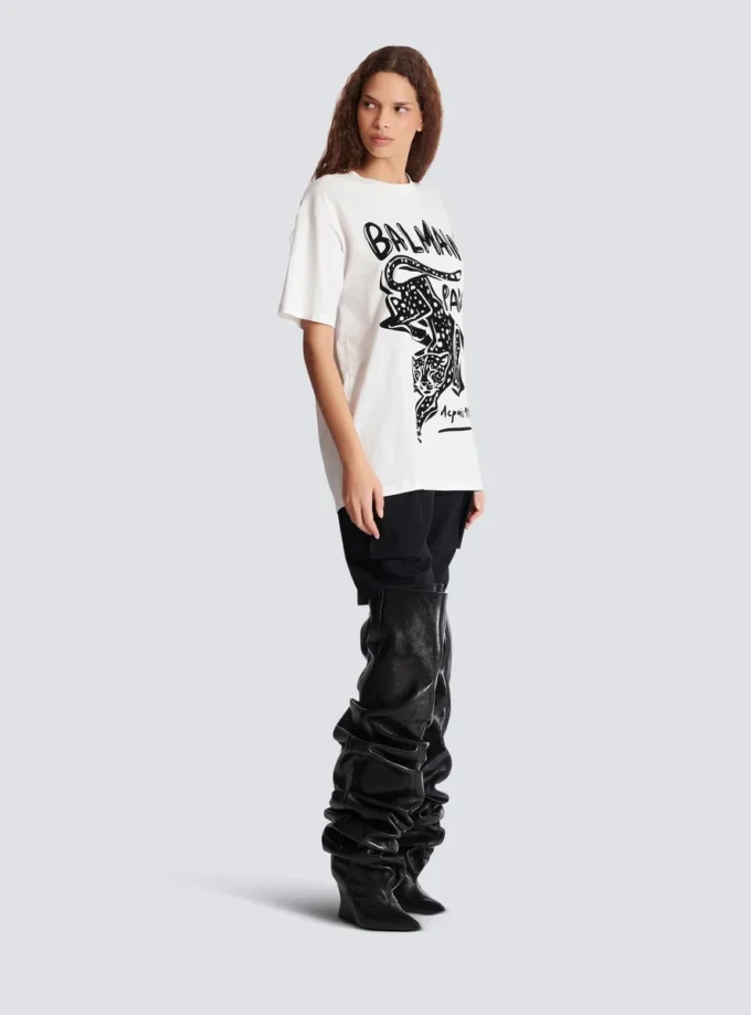 Kurzärmeliges T-Shirt mit Leopardenmuster Kurzärmeliges T-Shirt mit Leopardenmuster