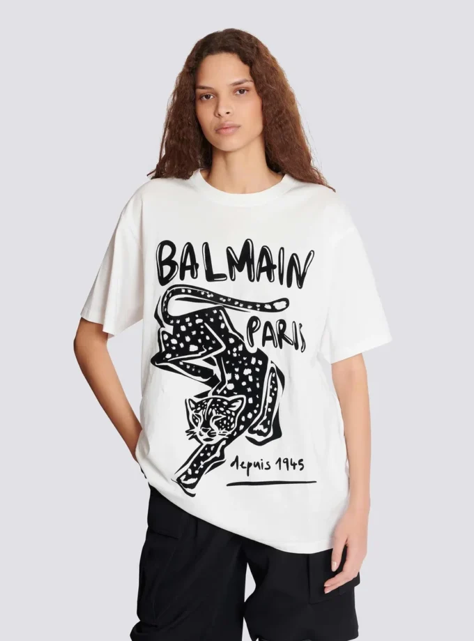 Kurzärmeliges T-Shirt mit Leopardenmuster Kurzärmeliges T-Shirt mit Leopardenmuster