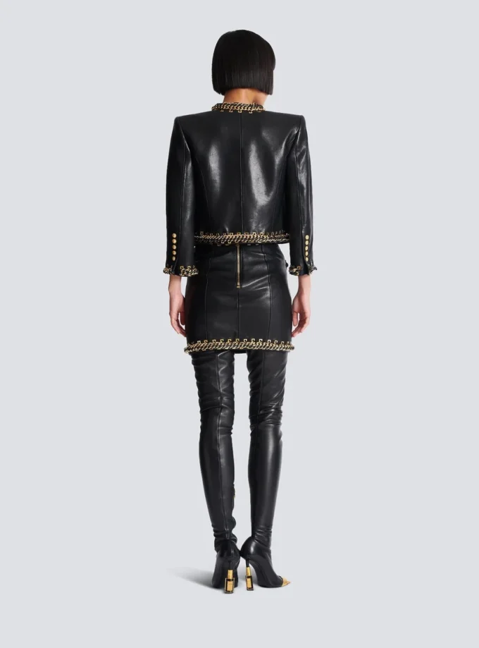 Lammfelljacke mit Kettenbesatz Lammfelljacke mit Kettenbesatz