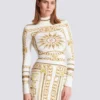 Langes, bedrucktes Bodycon-Kleid mit Balmain-Foulard-Muster Langes, bedrucktes Bodycon-Kleid mit Balmain-Foulard-Muster