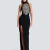 Langes, besticktes Kleid mit Schlitz Langes, besticktes Kleid mit Schlitz