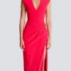 Langes Kreppkleid mit verzierten Details Langes Kreppkleid mit verzierten Details