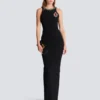 Langes, ärmelloses Kleid aus besticktem Samt Langes, ärmelloses Kleid aus besticktem Samt