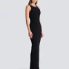 Langes, ärmelloses Kleid aus besticktem Samt Langes, ärmelloses Kleid aus besticktem Samt