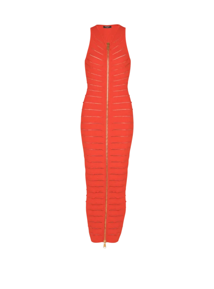 Langes, ärmelloses Kleid aus Strick Langes, ärmelloses Kleid aus Strick