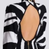 Langes Strickkleid mit Zebra-Intarsien Langes Strickkleid mit Zebra-Intarsien