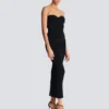 Langes trägerloses Strickkleid Langes trägerloses Strickkleid