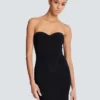 Langes trägerloses Strickkleid Langes trägerloses Strickkleid