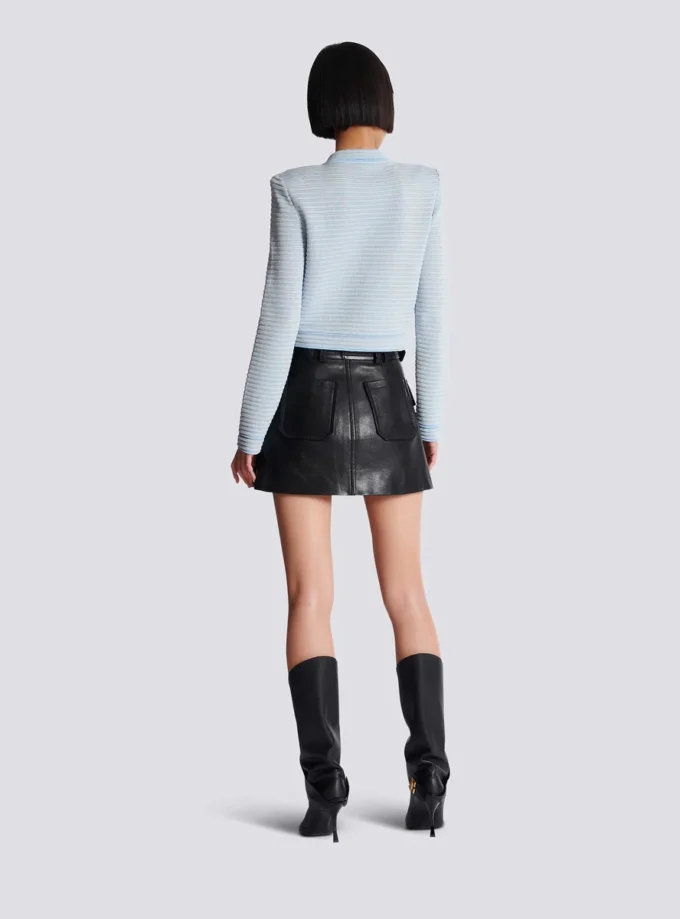 Langärmelige Strickjacke mit Struktur Langärmelige Strickjacke mit Struktur