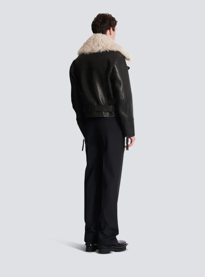 Lederjacke mit Lammfellkragen Lederjacke mit Lammfellkragen