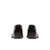 Loafer aus glasiertem Leder mit eckiger Zehenpartie Loafer aus glasiertem Leder mit eckiger Zehenpartie