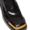 Loafer aus glasiertem Leder mit eckiger Zehenpartie Loafer aus glasiertem Leder mit eckiger Zehenpartie