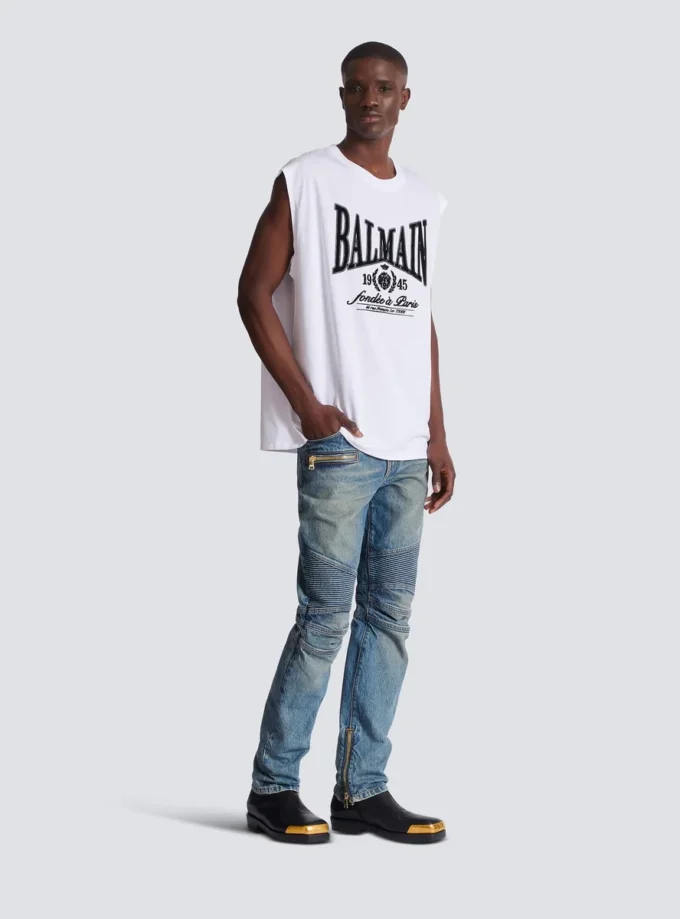 Locker geschnittenes Tanktop mit Print Locker geschnittenes Tanktop mit Print