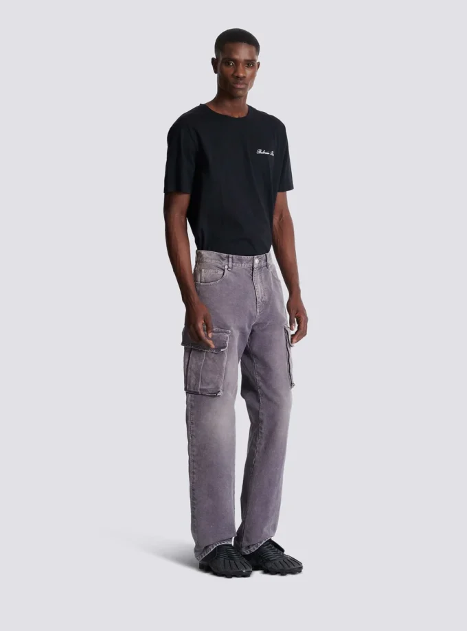 Locker sitzende Cargo-Jeans aus Denim Locker sitzende Cargo-Jeans aus Denim