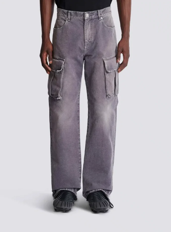 Locker sitzende Cargo-Jeans aus Denim Locker sitzende Cargo-Jeans aus Denim