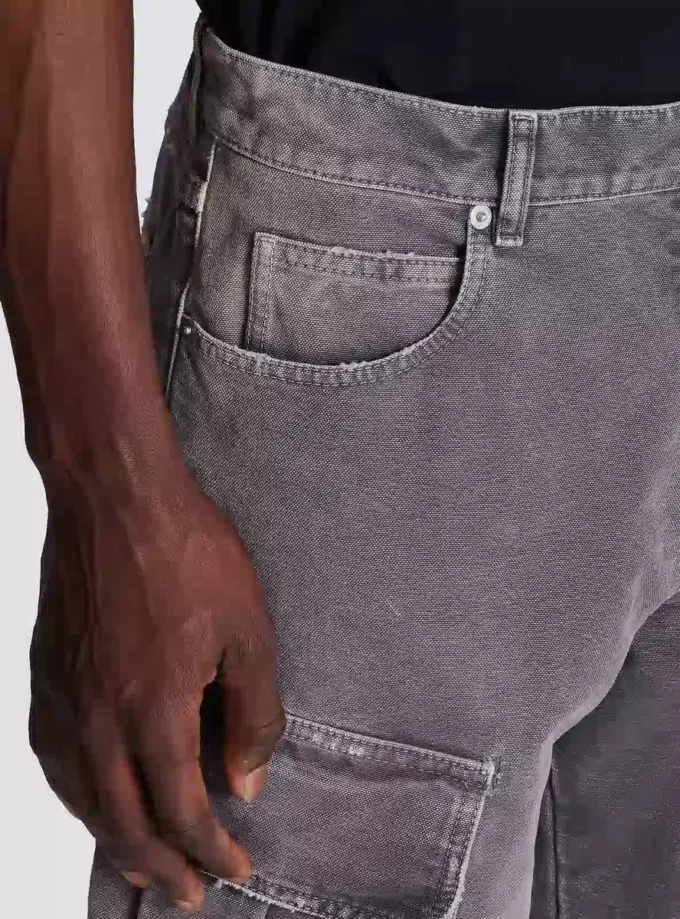 Locker sitzende Cargo-Jeans aus Denim Locker sitzende Cargo-Jeans aus Denim