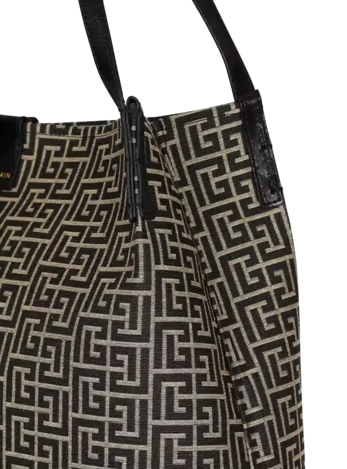 Medium Release Shopper Tasche aus Monogramm-Jacquard und Kalbsleder Medium Release Shopper Tasche aus Monogramm-Jacquard und Kalbsleder