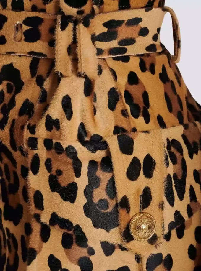 Midi-Rock aus Leder im Ponyfell-Look mit Leopardenmuster Midi-Rock aus Leder im Ponyfell-Look mit Leopardenmuster