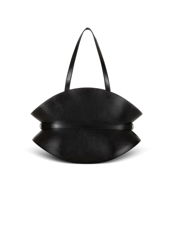 Mittlere Shuffle-Tasche aus Kalbsleder Mittlere Shuffle-Tasche aus Kalbsleder