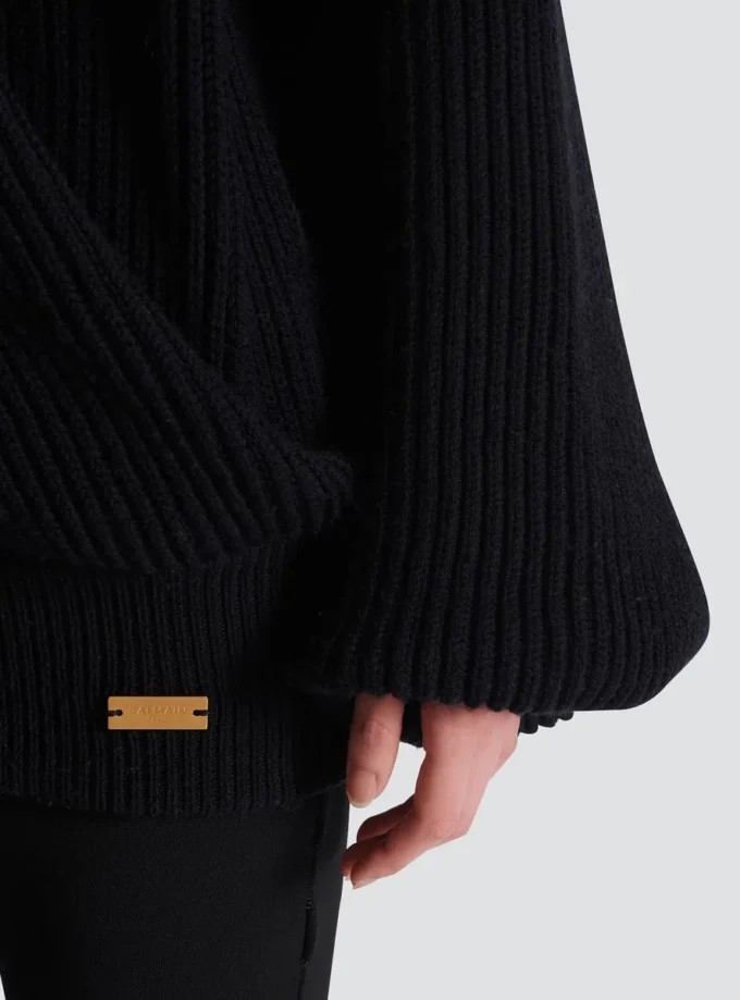 Oversized-Strickpullover mit Kapuze Oversized-Strickpullover mit Kapuze